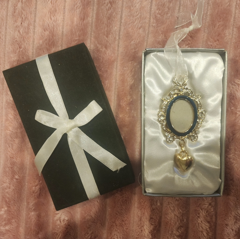 Things Remembered Personalized Holiday Oenament